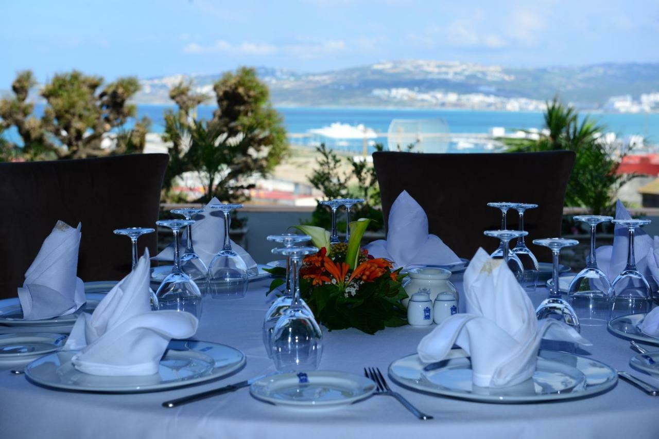 El Minzah Hotel Tanger Buitenkant foto The restaurant